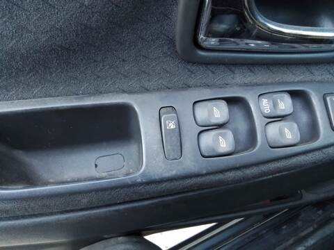 Foto 2ª: Botonera Elevalunas Volvo S40 1.6 CAT BERLINA 109CV 80KW [B4164S2] (2003)