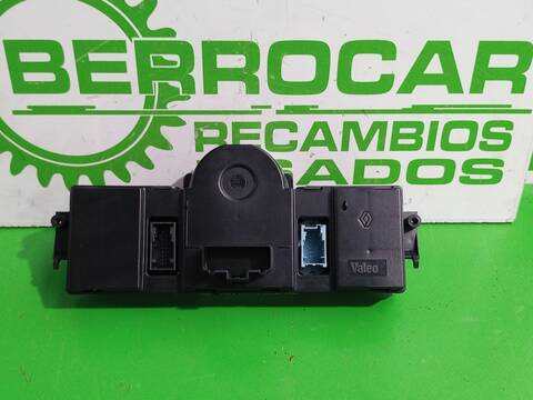 Foto 2ª: Mando Climatizador Renault Scenic 1.6 16V 113CV 83KW [K4M761] (2003)
