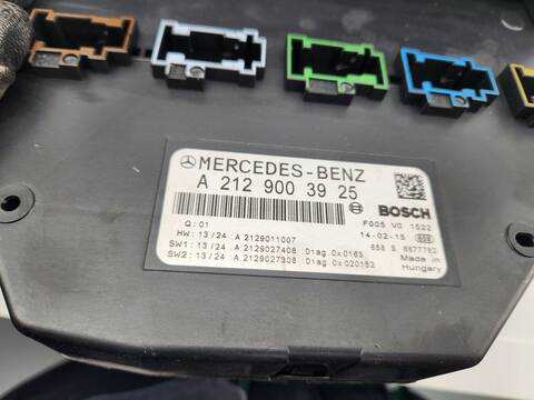 Foto 4ª: Caja Reles Fusibles Mercedes Clase C 160 C 220 T CDI 4-MATIC 204.284) 170CV 125KW FAMILIAR [OM651911] (2014)