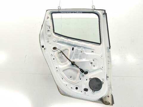 Foto 3ª: Puerta Trasera Izquierda Renault Clio 1.5 DCI 75 75CV [K9K 608] (2012)