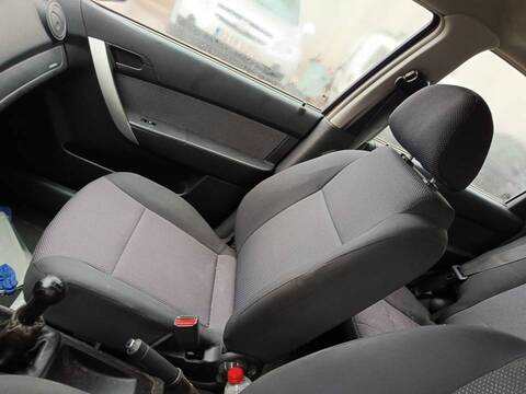 Asiento Delantero Derecho Chevrolet Aveo B12D1 BERLINA
