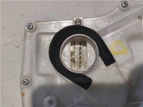Foto 3ª: Cerradura Puerta Delantera Derecha Suzuki Swift 1.3 92CV 68KW [M13A] (2009)