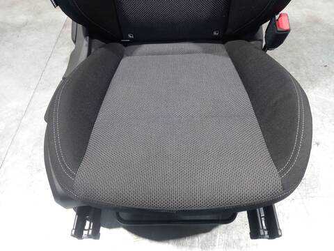 Foto 2ª: Asiento Delantero Derecho Mercedes Citan ECITAN 420.693) 122CV 90KW FURGONETA [780.690]