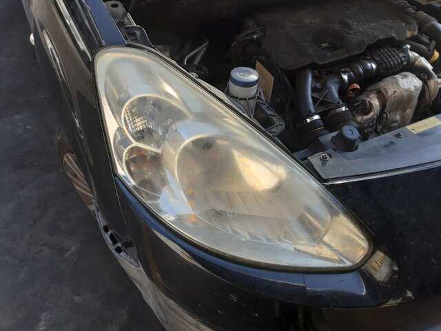 Foto 2ª: Faro Derecho Peugeot Partner 1.6 HDI92CV 0CV [9HP] (2012)