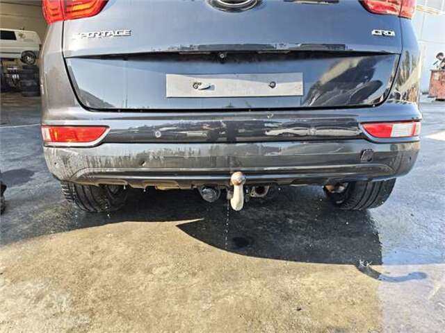 Paragolpes Trasero Kia Sportage 2.0 SPIRIT 4WD [2.0 LTR. - 100 KW CRDI CAT]
