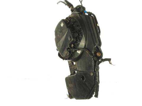 Foto 3ª: Deposito AdBlue Renault Megane 1.5 BLUE DCI 115 B9A6) [K9K 873] (2015)