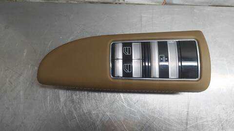 Foto 3ª: Botonera Elevalunas Mercedes Clase S 220 500 221.071) BERLINA 388CV 285KW [M273961] (2006)