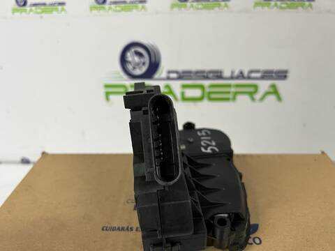 Foto 2ª: Cerradura Puerta Delantera Izquierda Ford Tourneo AMBIENTE 101CV 74KW [SFCA] (2015)