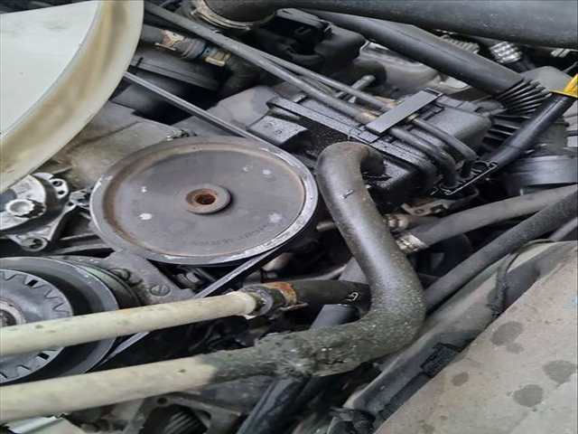 Foto 1ª: Bomba de Direccion Mercedes Sprinter 310/311/313/314/316 CDI 906.631/633/635/637) 114CV 84KW CAJA CERRADA [651955] (2016)