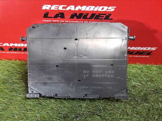 Foto 2ª: Caja Reles Fusibles Citroen Jumpy 1.5 BLUEHDI 120 120CV 88KW FURGONETA [YH01 (DV5RUC)] (2020)