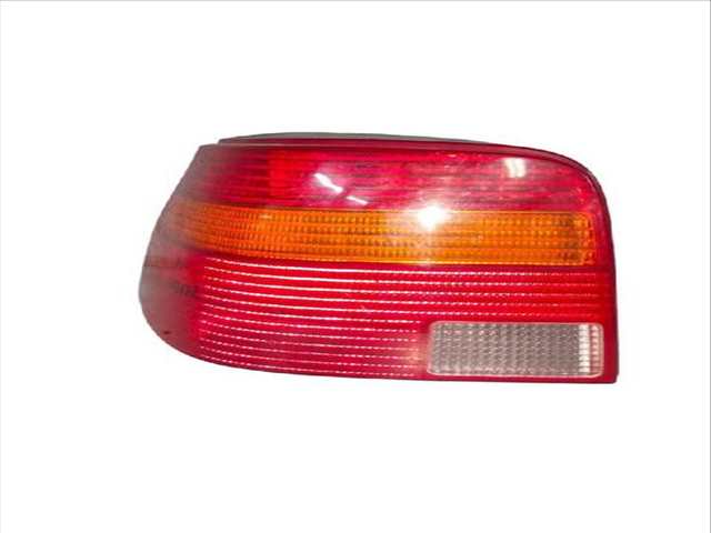 Foto 1ª: Piloto Trasero Derecho Volkswagen Golf 1.6 FSI 110CV (1997)