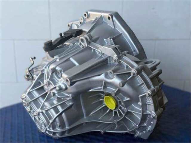 Foto 1ª: Caja Cambios Nissan Primastar 2.5 COMBI 6 L1H1 [2.5 LTR. - 107 KW DCI DIESEL CAT]