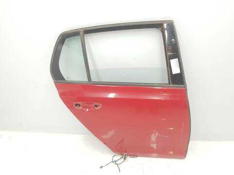 Foto 3ª: Puerta Trasera Derecha Volkswagen Golf 1.6 TDI DPF 105CV [CAYC] (2008)