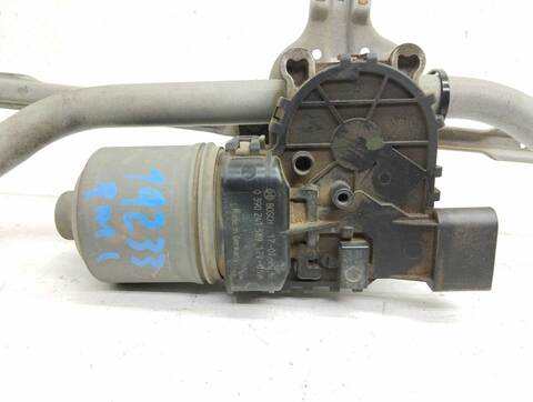 Foto 3ª: Motor Limpia Delantero Peugeot 208 STYLE 82CV 60KW [HM01] (2017)