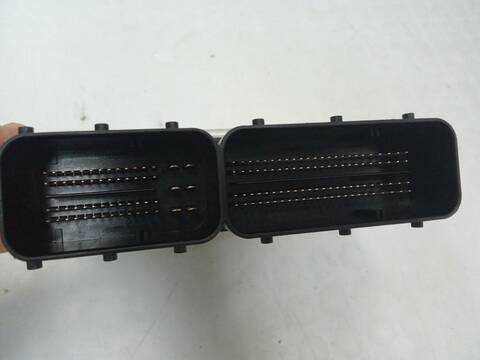 Foto 3ª: Centralita Motor ECU Bmw Serie 3 318 2.0 D 150CV 110KW F30 F80) [B47 D20 A] (2016)