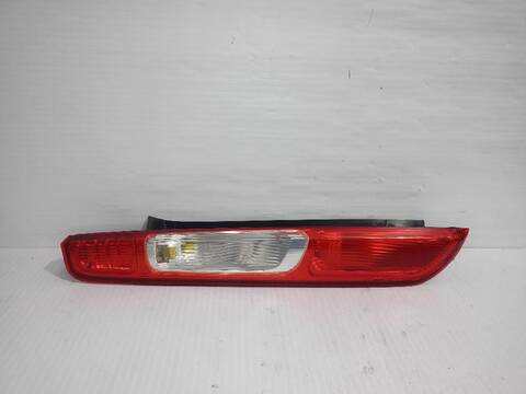 Piloto Trasero Izquierdo Ford Focus TREND 101CV