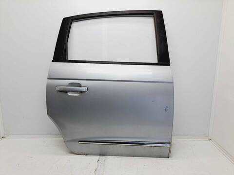Puerta Trasera Derecha Ssangyong Rodius XDI 163CV 120KW