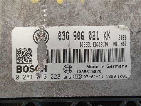 Foto 3ª: Centralita Motor ECU Volkswagen Jetta 2.0 TDI 16V 140CV 103KW [BKD] (2007)