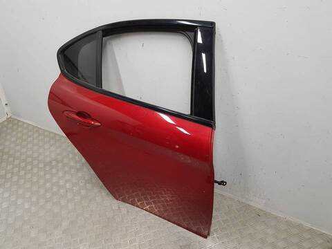 Foto 2ª: Puerta Trasera Derecha Alfa Romeo Giulietta SUPER [8225701] (2016)