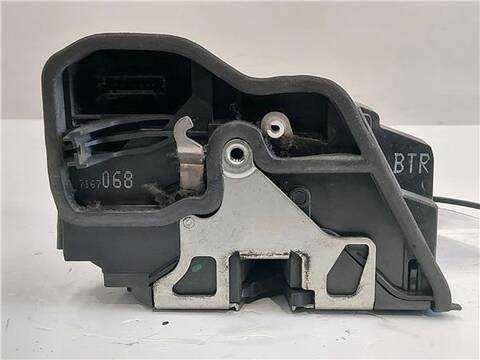 Foto 3ª: Cerradura Puerta Delantera Derecha Bmw X3 2.0 D E83 [M47N 204 D4] (2005)