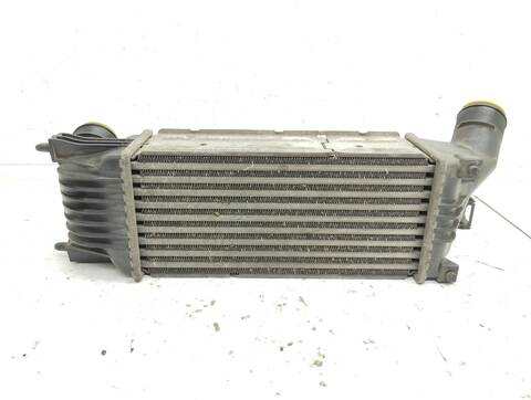 Foto 3ª: Intercooler Citroen C5 PREMIER E) BERLINA 109CV 80KW [9HY] (2005)