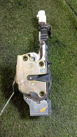 Cerradura Puerta Trasera Derecha Toyota 4 Runner 3.0 T DIESEL