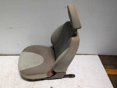 Foto 2ª: Asiento Delantero Derecho Nissan Micra ACENTA 80CV 59KW (2002)