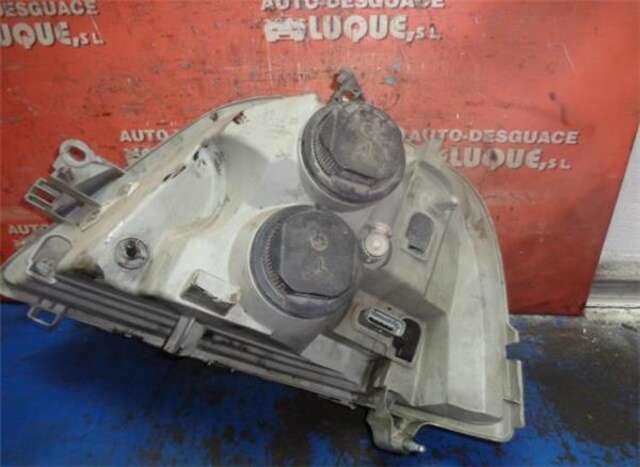 Foto 3ª: Faro Derecho Renault Mascott KA 130.35/55 [2.8 LTR. - 92 KW DIESEL] [814043B]
