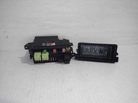 Caja Reles Fusibles Mini Mini COOPER 120CV