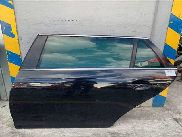 Puerta Trasera Izquierda Volkswagen Golf 2.0 TDI 140CV