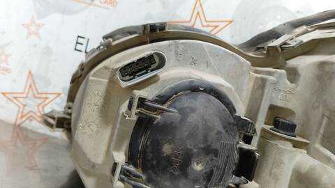 Foto 3ª: Faro Derecho Mercedes Clase C 160 220 CDI 203.006) BERLINA 143CV 105KW [611962] (2002)