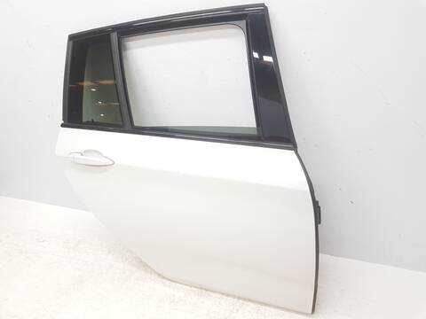 Foto 2ª: Puerta Trasera Derecha Bmw Serie 2 215 218D [B47C20A] (2015)