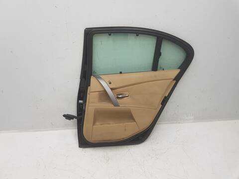 Foto 2ª: Puerta Trasera Derecha Bmw Serie 5 518 530D (2007)