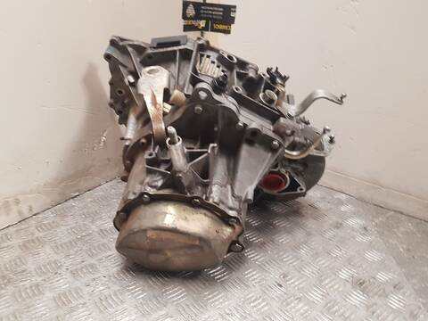 Foto 3ª: Caja Cambios Peugeot 306 1.9 D HATCHBACK 69CV 51KW [D9B] (1993)