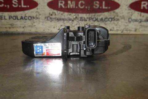 Foto 3ª: Cerradura Capot Renault Scenic 2.0 16V 140CV 103KW [M4R F7] (2011)