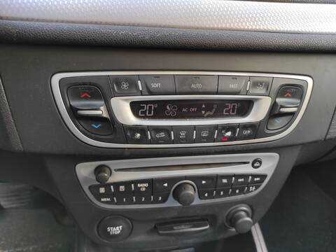 Foto 1ª: Mando Climatizador Renault Megane K9K832 BERLINA III BERLINA 5P (2010)