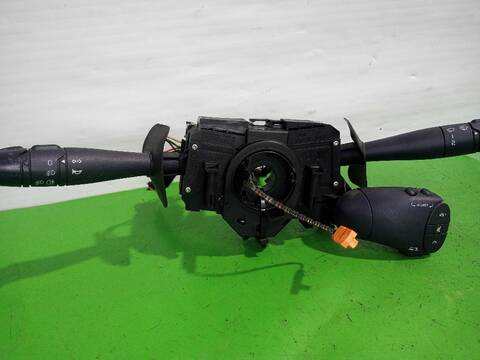 Foto 3ª: Mando Multifuncion Renault Clio 1.2 58CV (1998)