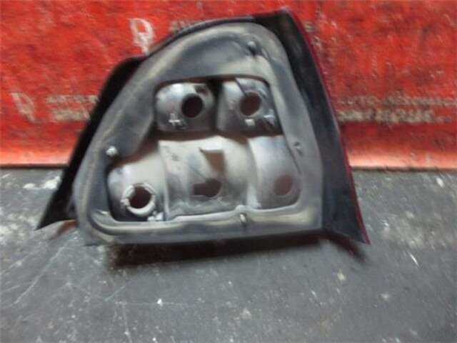 Piloto Trasero Izquierdo Rover Serie 200 200 1.4 214 SI (3-PTAS.) [1.4 LTR. - 76 KW 16V CAT]