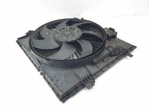 Foto 2ª: Electroventilador Mercedes Clase ML 350 3.0 V6 CDI 258CV 190KW AUT. 166.004) W166) OM642 (2011)