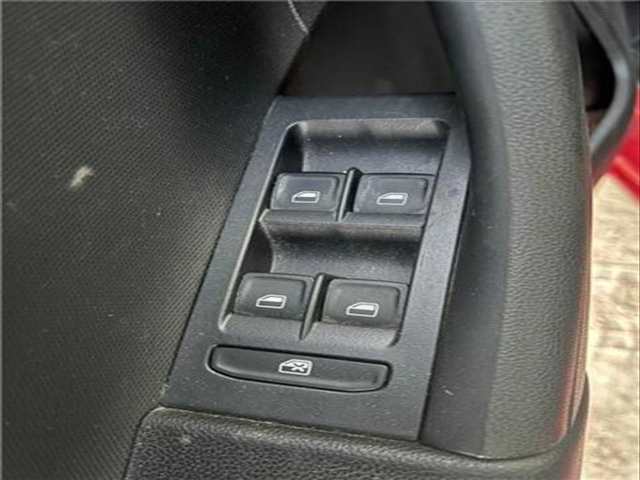 Foto 1ª: Botonera Elevalunas Skoda Rapid 1.6 TDI 105CV 77KW [CAYC,CLNA] (2014)