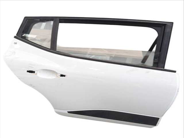 Foto 2ª: Puerta Trasera Derecha Dacia Sandero 1.0 TCE 90 (2021)
