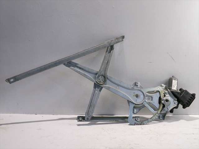 Foto 1ª: Elevalunas Eléctrico Delantero Derecho Toyota Verso 2.0 D-4D 2013-2018 [1AD] (2013)