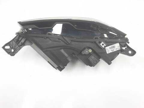 Foto 3ª: Faro Derecho Citroen Berlingo WORKER M (2018)