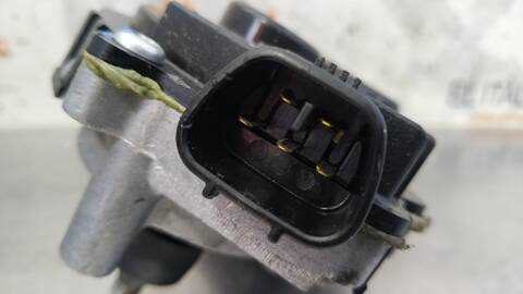 Foto 4ª: Motor Limpia Delantero Toyota Auris HYBRID ACTIVE BUSINESS PLUS 136CV 100KW