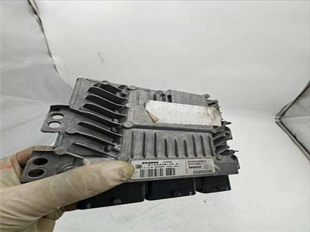 Centralita Motor ECU Renault Scenic 1.5 CONFORT DYNAMIQUE [1.5 LTR. - 78 KW DCI DIESEL] (JM)(2003-_)