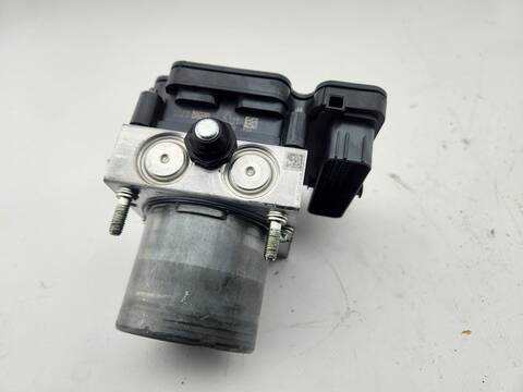 Foto 4ª: Abs Mercedes Clase CLA 200 2.0 DIESEL 4MATIC 150CV 110KW C118) [654920] (2022)