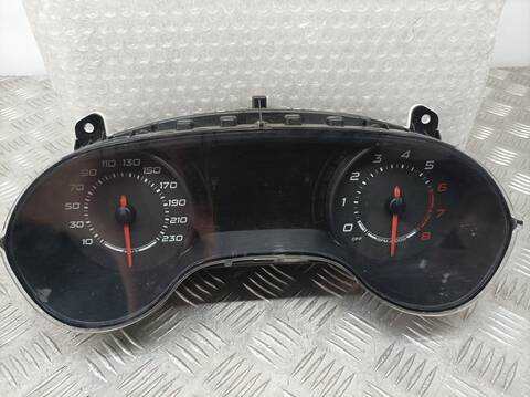 Foto 1ª: Cuadro de Instrumentos Fiat Tipo LOUNGE PLUS 120CV 88KW [940B7000] (2018)