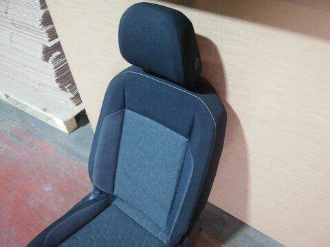 Foto 3ª: Asiento Delantero Derecho Volkswagen T-Cross DUSA (2025)
