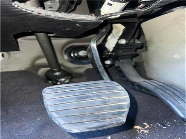 Pedal Freno Renault Scenic 2.0 16V JZ0G JZ0P JZ1E JZ1P) 140CV 103KW