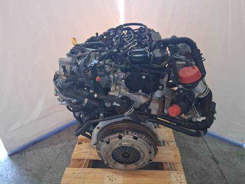 Foto 3ª: Motor Completo Seat Leon 1.6 TDI 105CV 77KW [CLHA] (2014)
